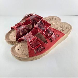 NWT Vera Pelle Fly Flot Sandals